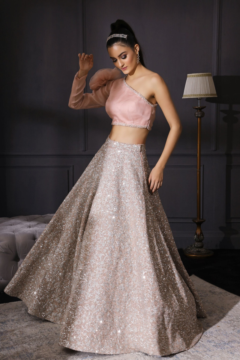 champagne lehenga